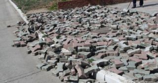 Демонтаж тротуарной плитки Долгопрудный, цена от 2931 руб.